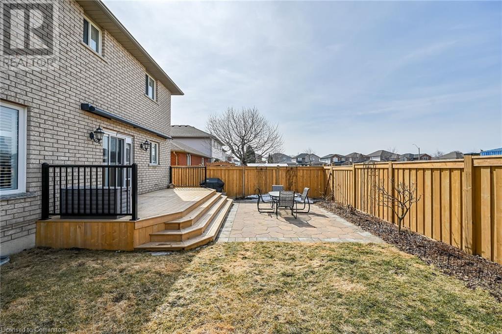22 Timothy Place, Hamilton, Ontario  L9A 5K3 - Photo 48 - 40733857