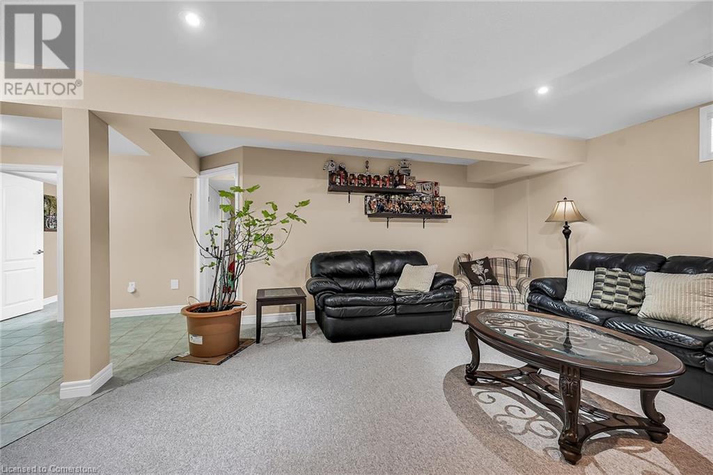 22 Timothy Place, Hamilton, Ontario  L9A 5K3 - Photo 36 - 40733857