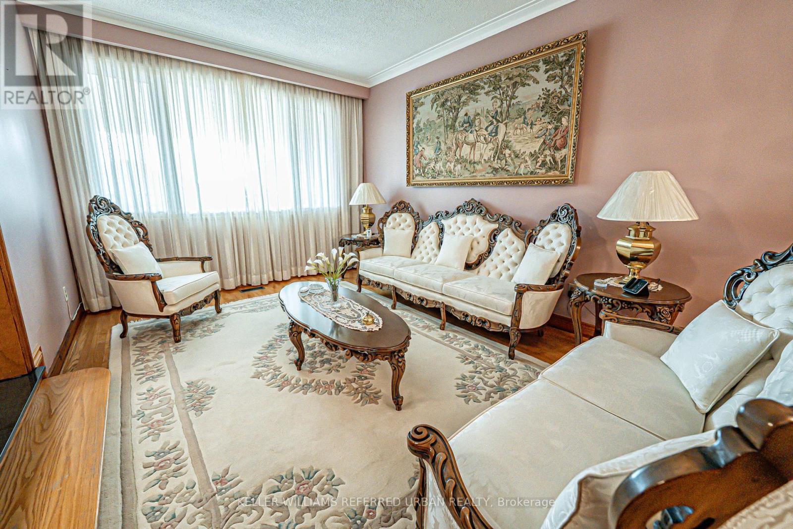55 Chiswick Avenue, Toronto, Ontario  M6M 4V1 - Photo 10 - W12195568
