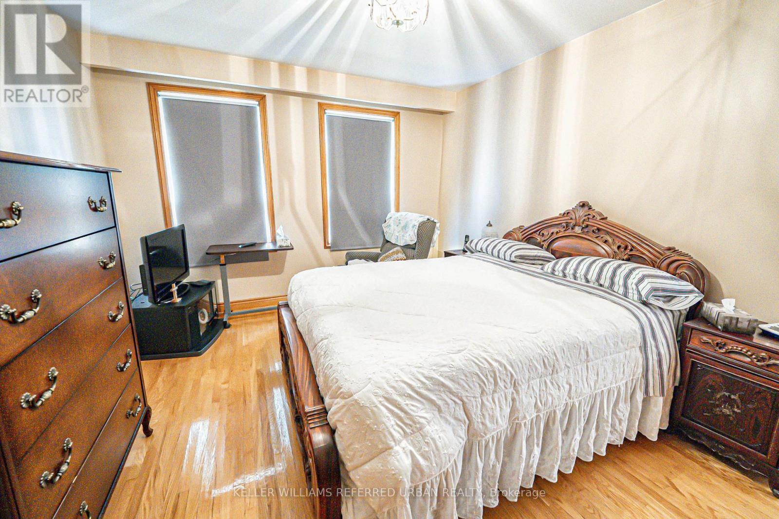 55 Chiswick Avenue, Toronto, Ontario  M6M 4V1 - Photo 21 - W12195568