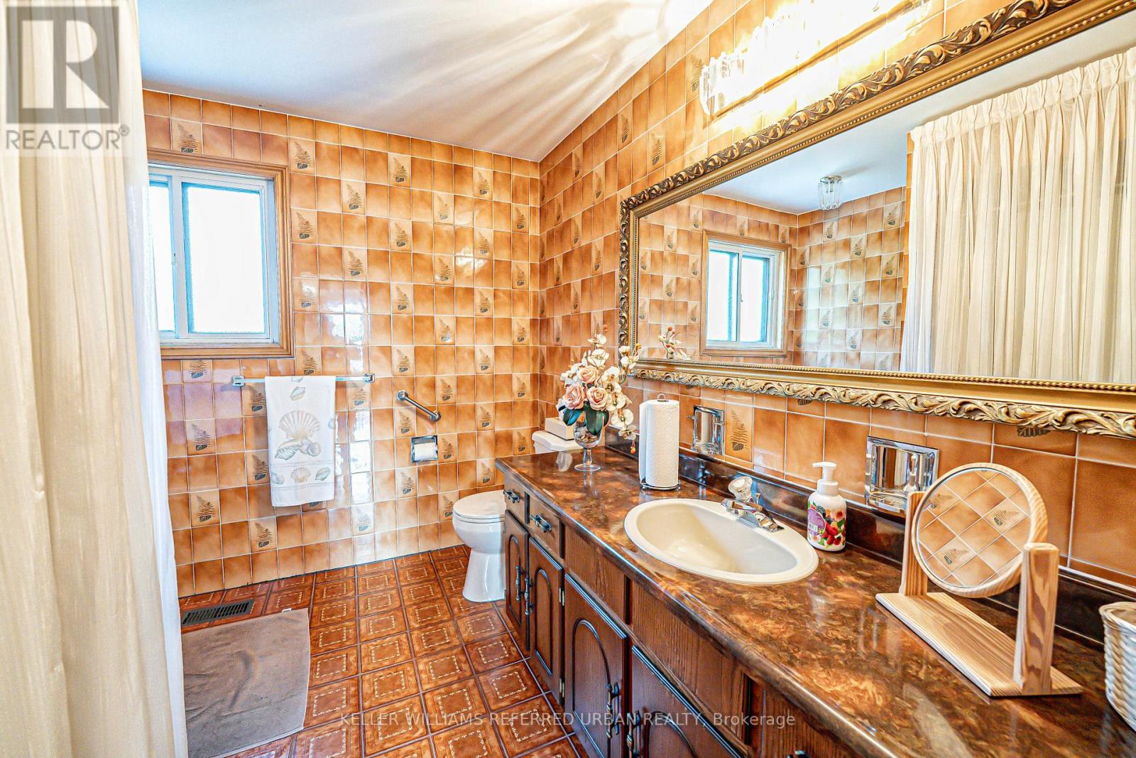 55 Chiswick Avenue, Toronto, Ontario  M6M 4V1 - Photo 24 - W12195568