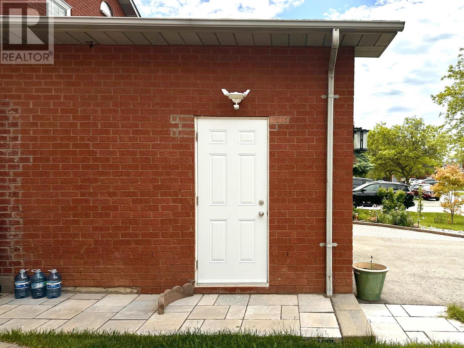 Bsmt - 4573 Crosswinds Drive, Mississauga, Ontario  L5V 1G4 - Photo 26 - W12195600