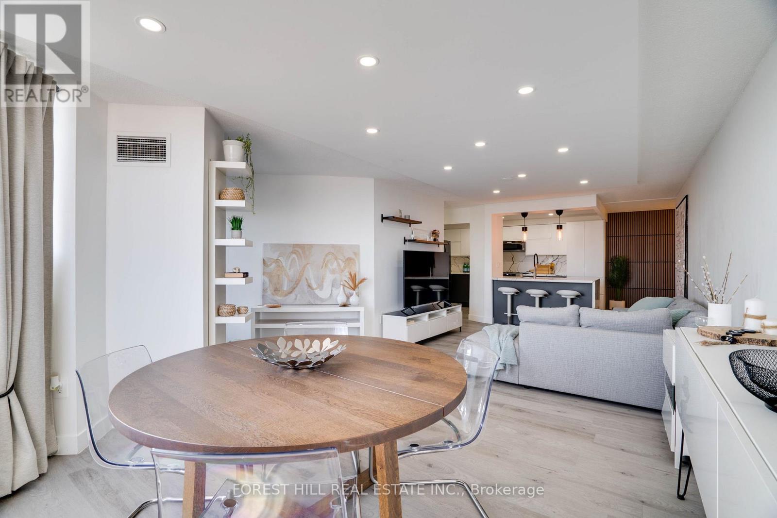 1811 - 236 Albion Road, Toronto, Ontario  M9W 6A6 - Photo 11 - W12195629