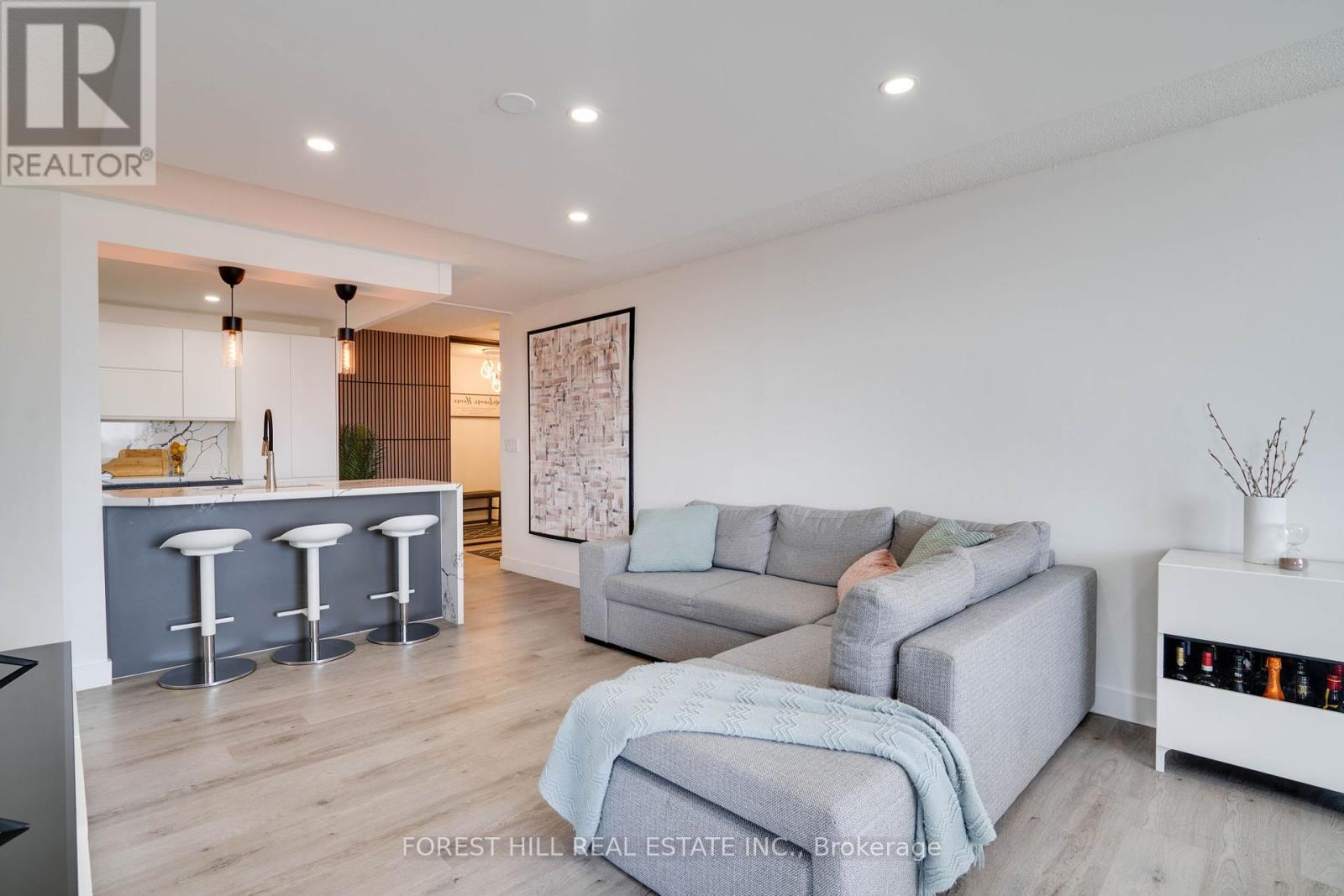 1811 - 236 Albion Road, Toronto, Ontario  M9W 6A6 - Photo 12 - W12195629