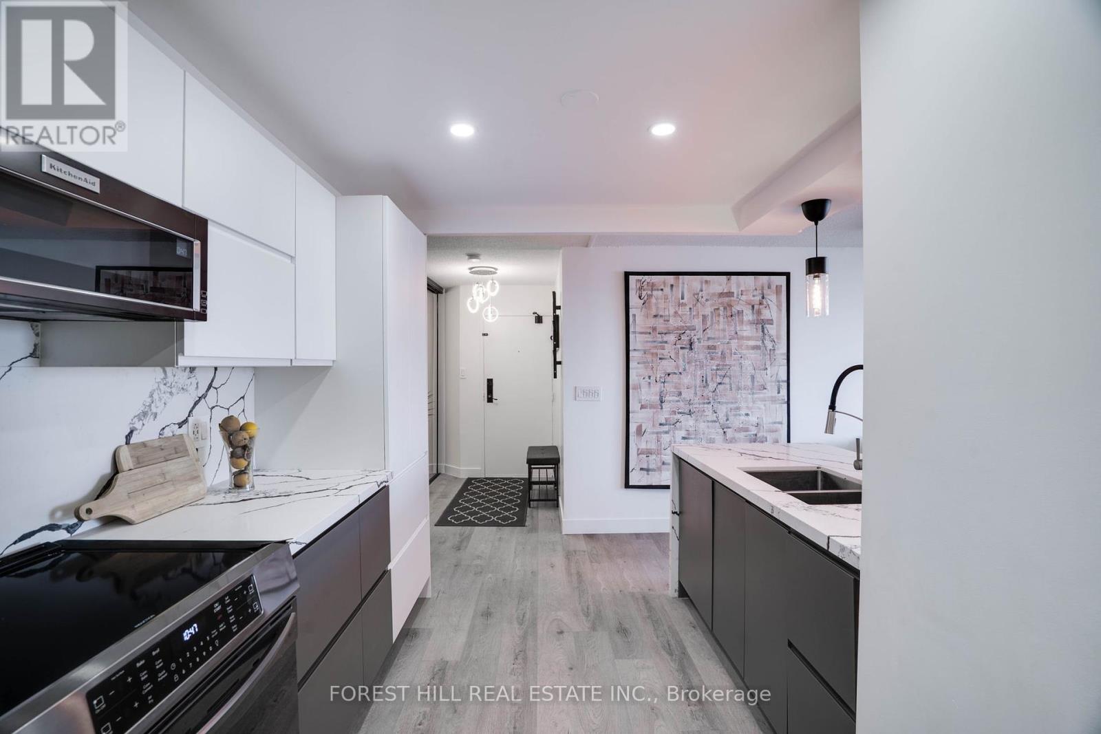 1811 - 236 Albion Road, Toronto, Ontario  M9W 6A6 - Photo 7 - W12195629