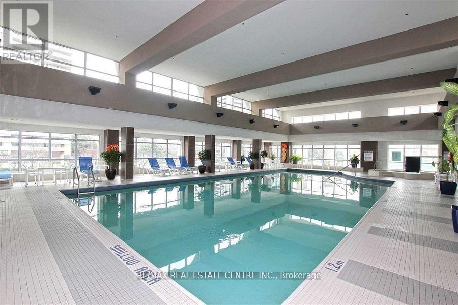 1605 - 33 Elm Drive W, Mississauga, Ontario  L5B 4M2 - Photo 15 - W12195641