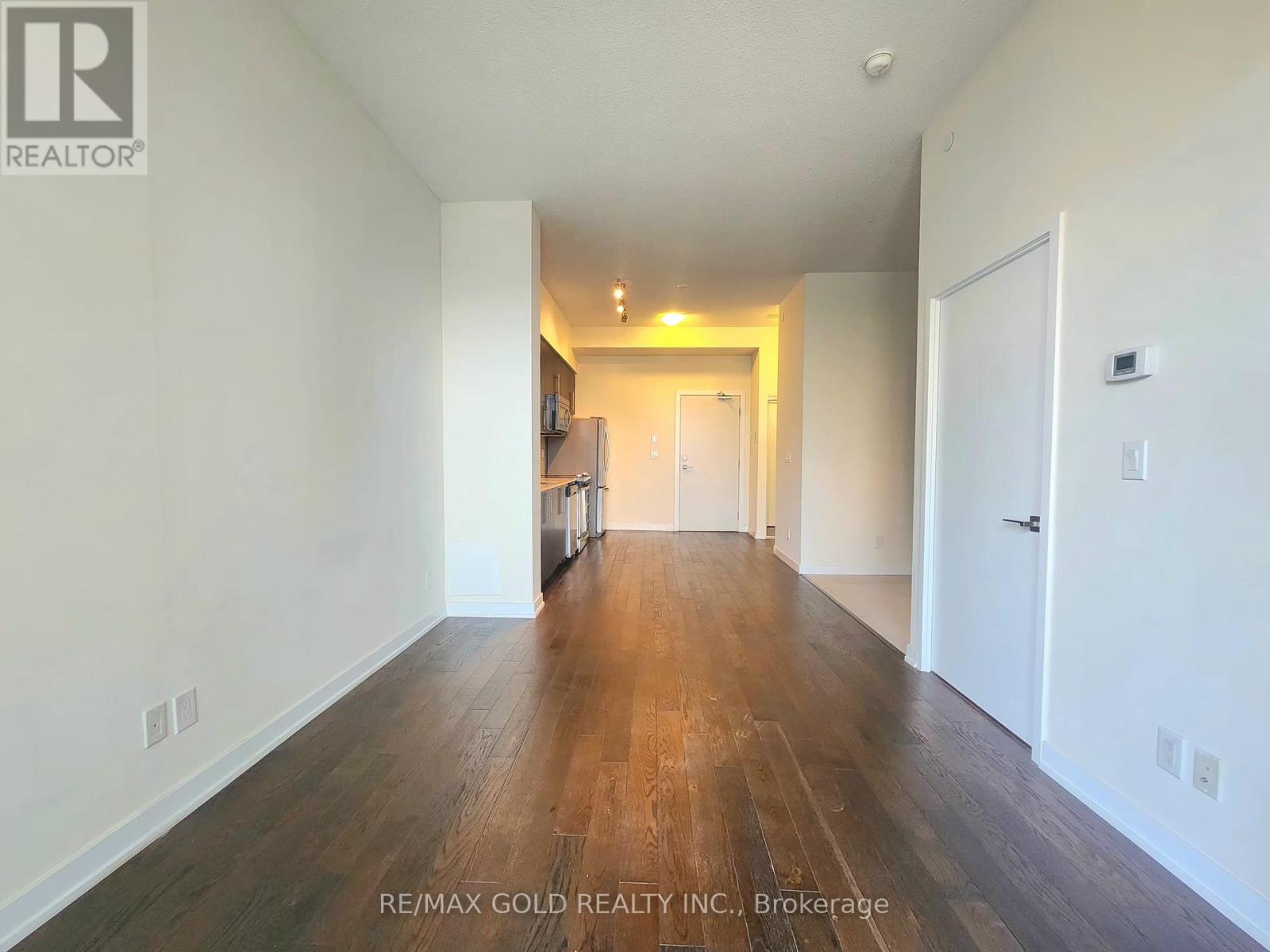 510 - 4011 Brickstone Mews, Mississauga, Ontario  L5B 0G3 - Photo 7 - W12195664