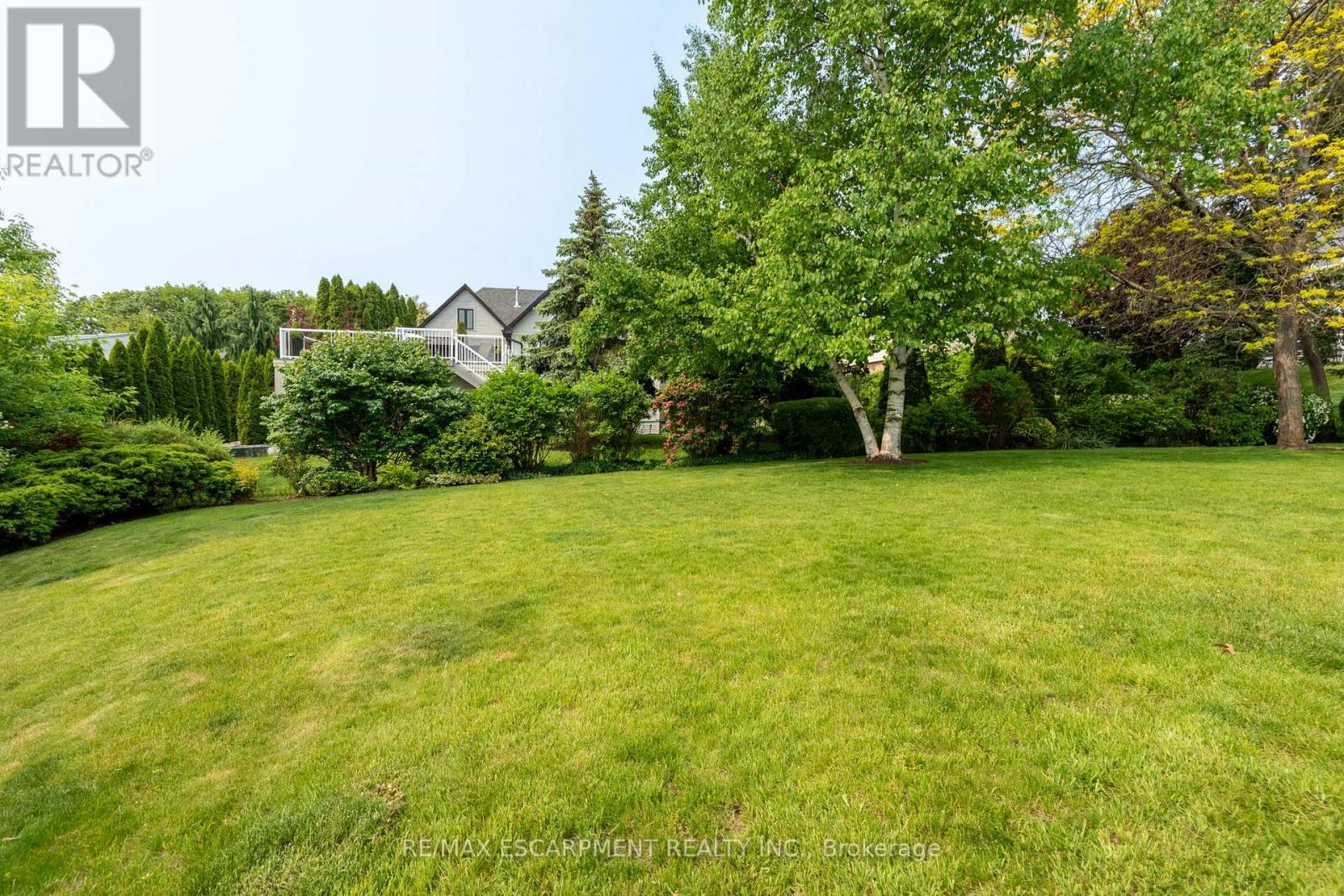 426 North Shore Boulevard W, Burlington, Ontario  L7T 1A8 - Photo 22 - W12195677