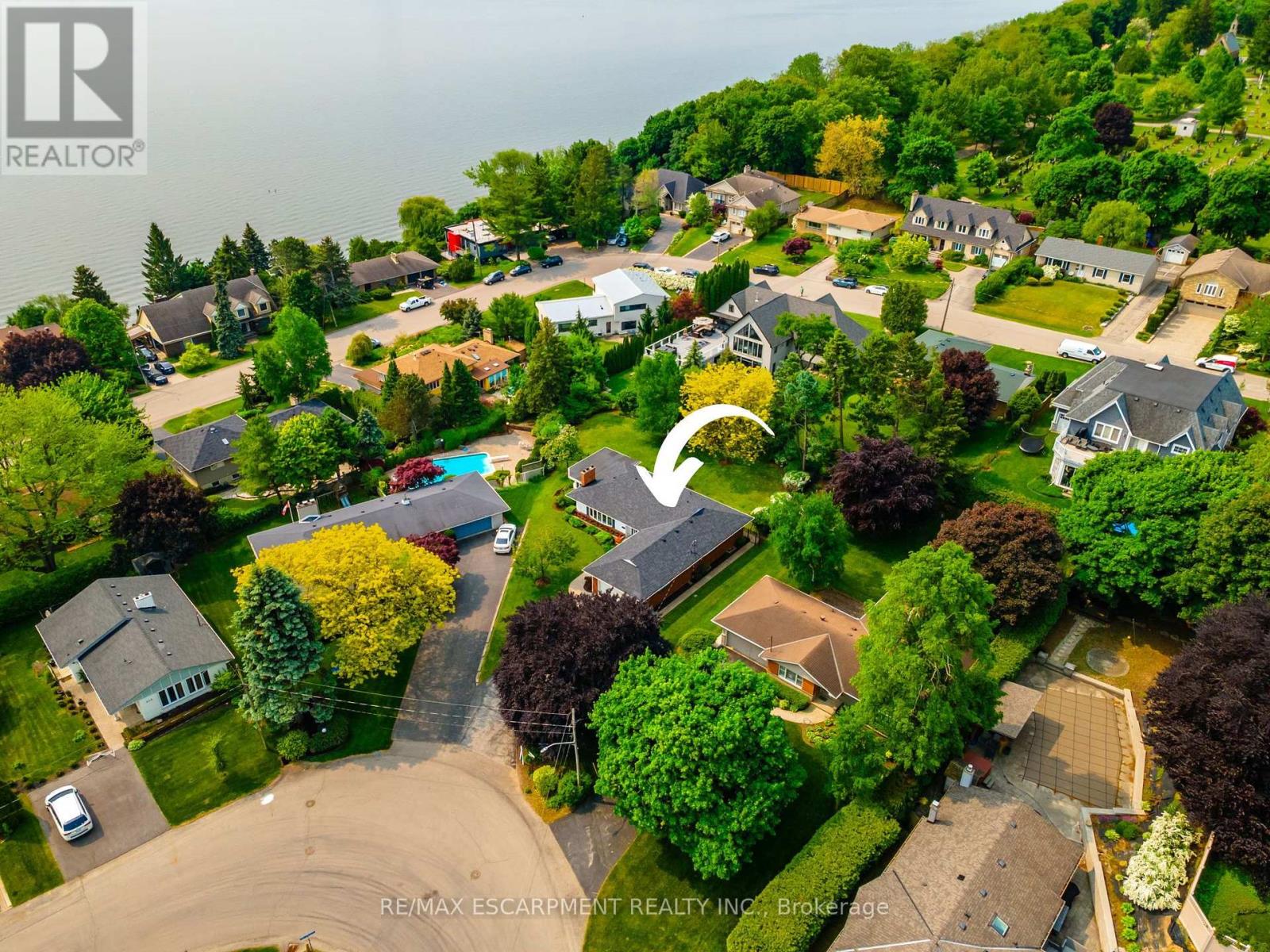 426 North Shore Boulevard W, Burlington, Ontario  L7T 1A8 - Photo 27 - W12195677