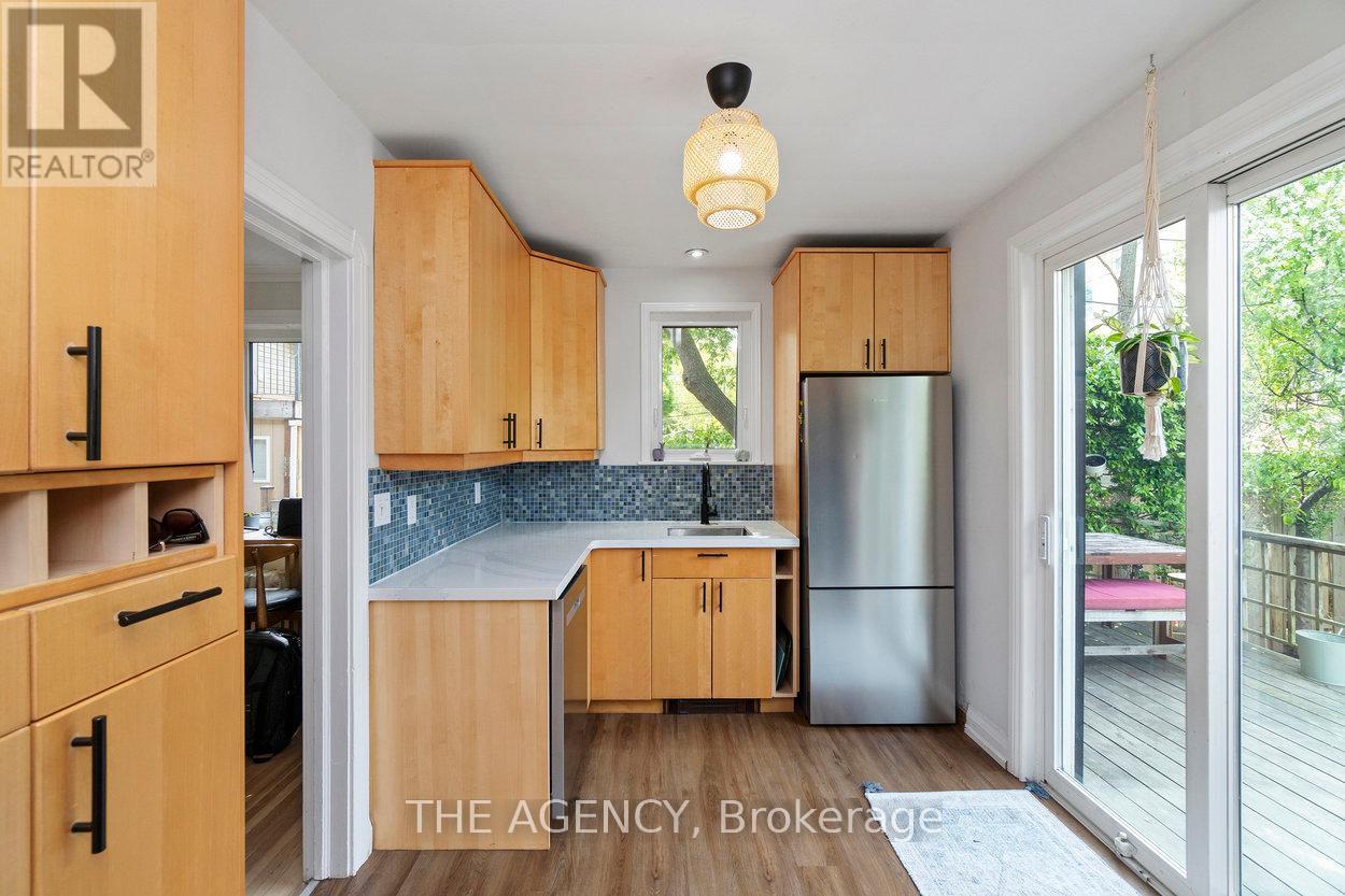 94 Alder Crescent, Toronto, Ontario  M8V 2H8 - Photo 13 - W12195689