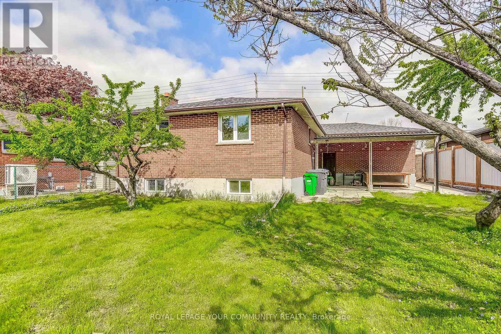958 South Service Road, Mississauga, Ontario  L5E 1V1 - Photo 39 - W12195702