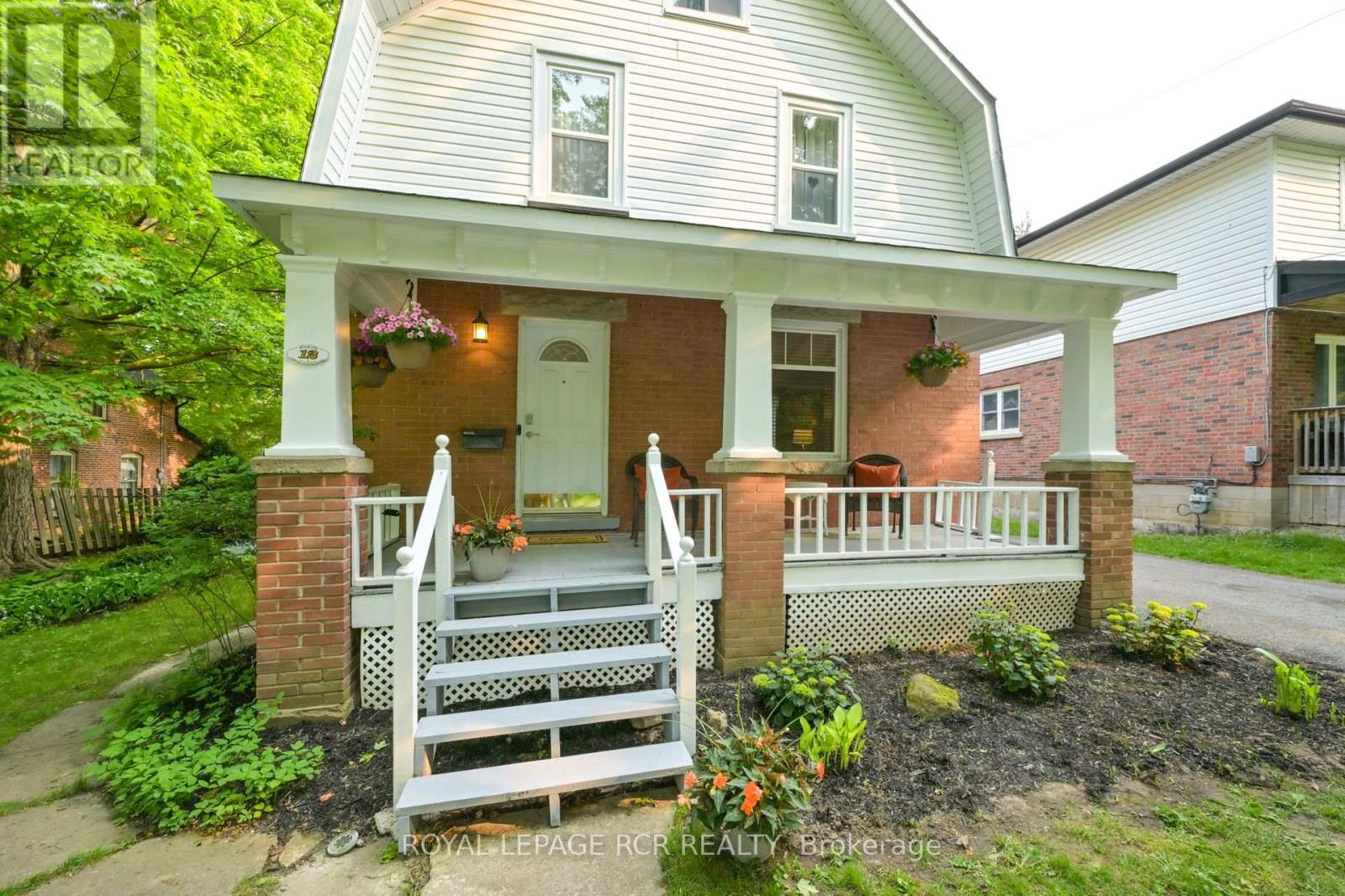 Property at 12 THIRD AVENUE image 3