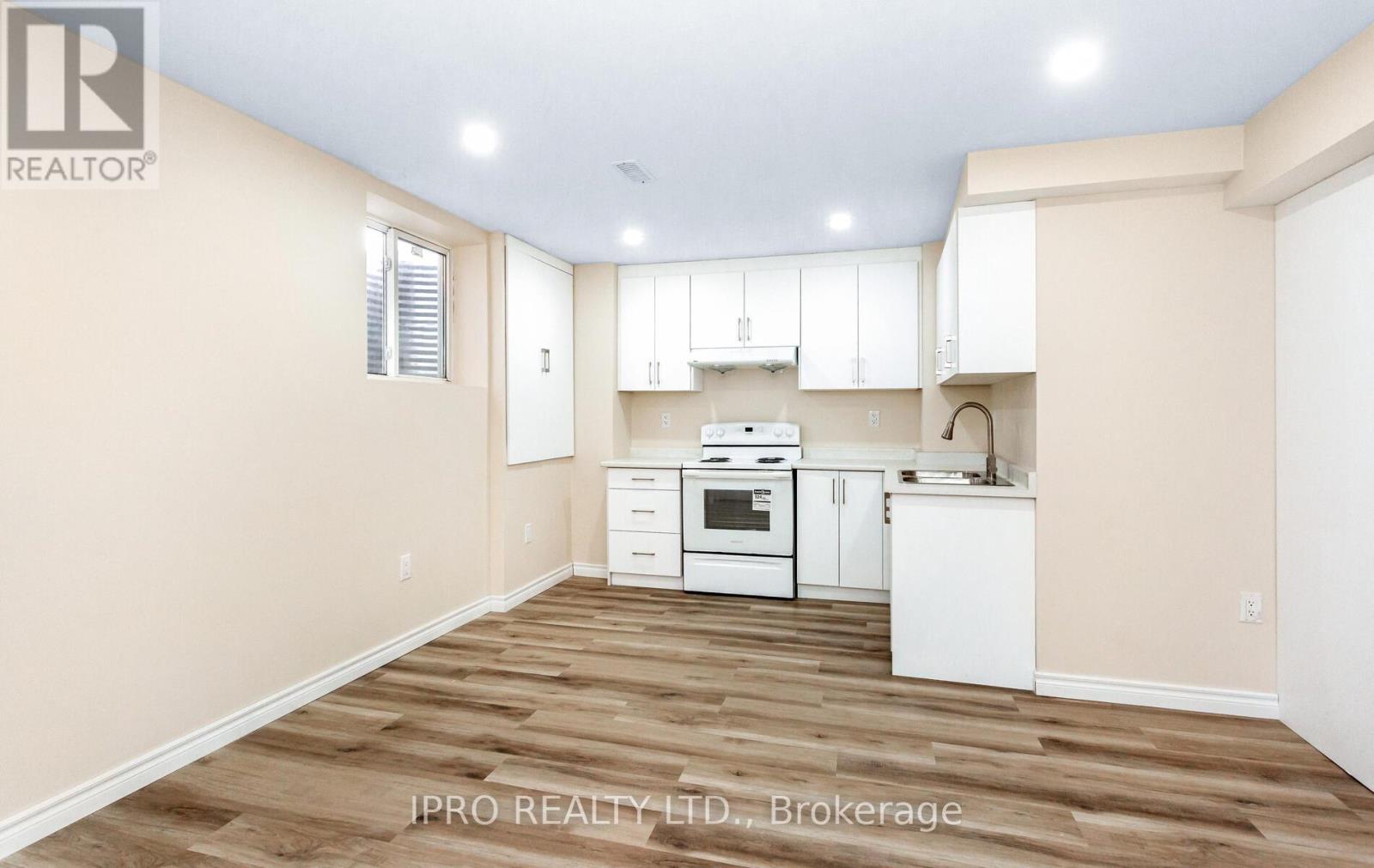Basement - 261 Gleave Terrace, Milton, Ontario  L9T 8N9 - Photo 6 - W12195723