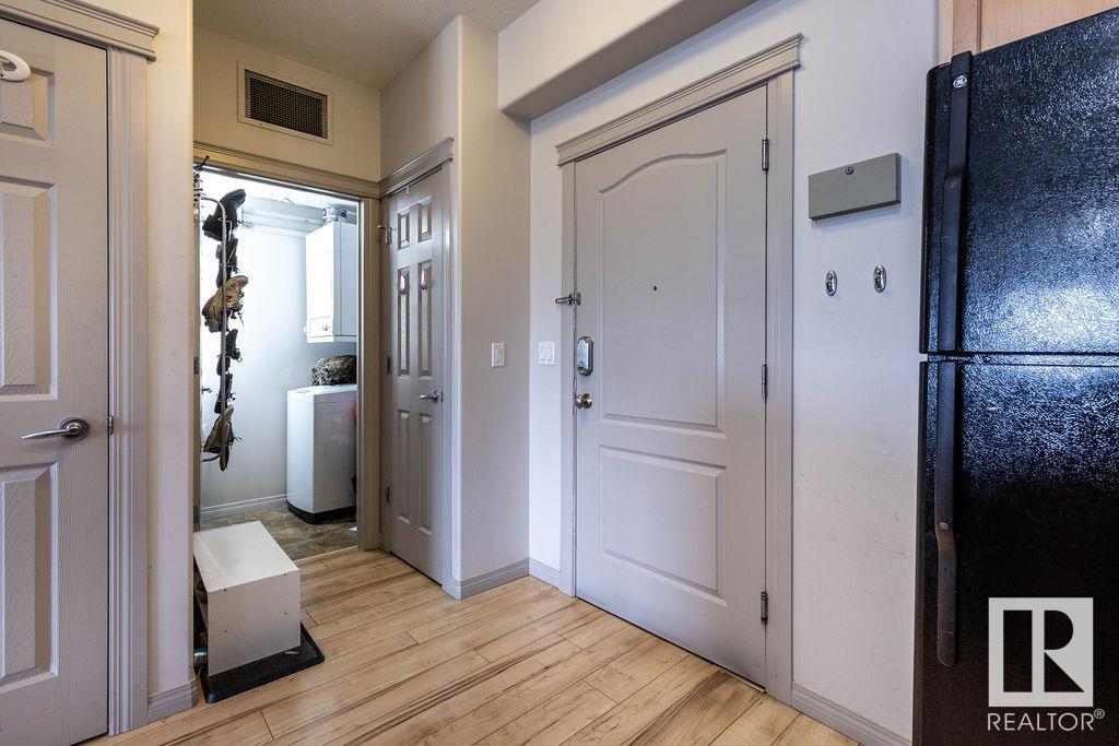 Property at #322 45 INGLEWOOD DR image 3