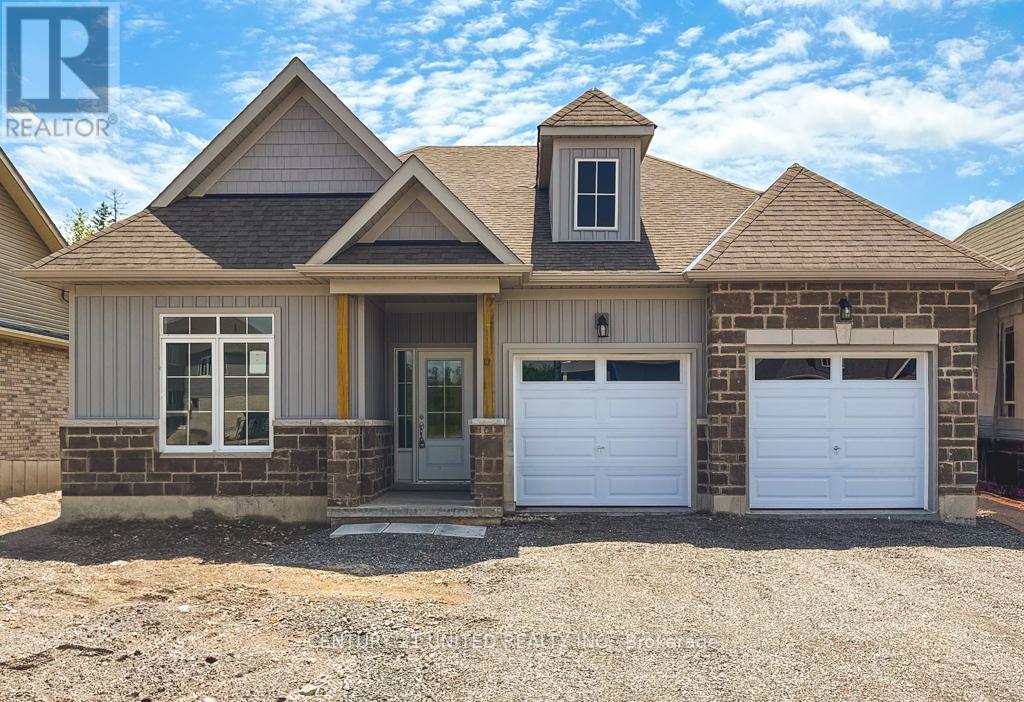 67 HILLCROFT WAY, Kawartha Lakes, Ontario