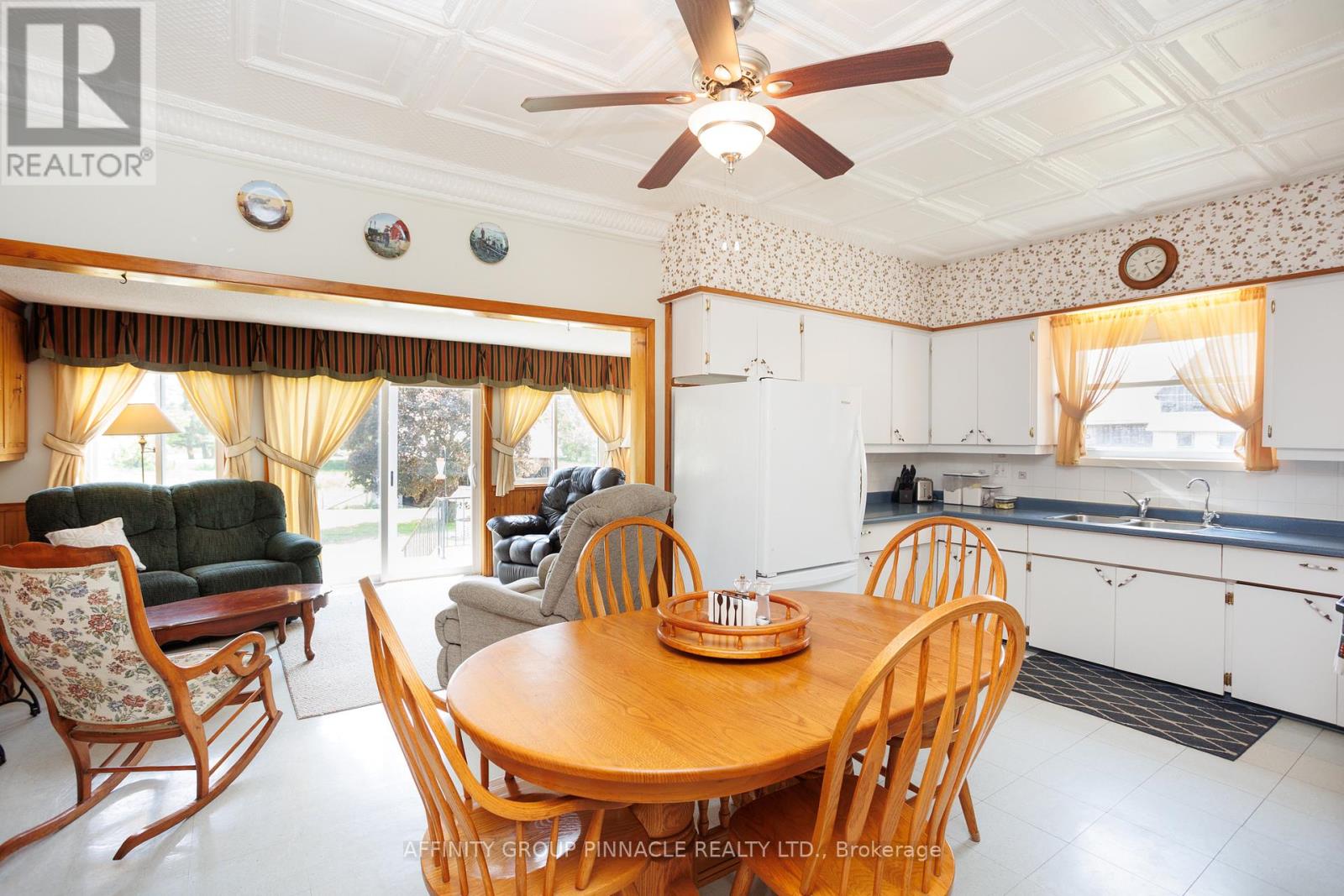 5985 Hwy 35, Kawartha Lakes, Ontario K0M 1G0 - Photo 8 - X12195797