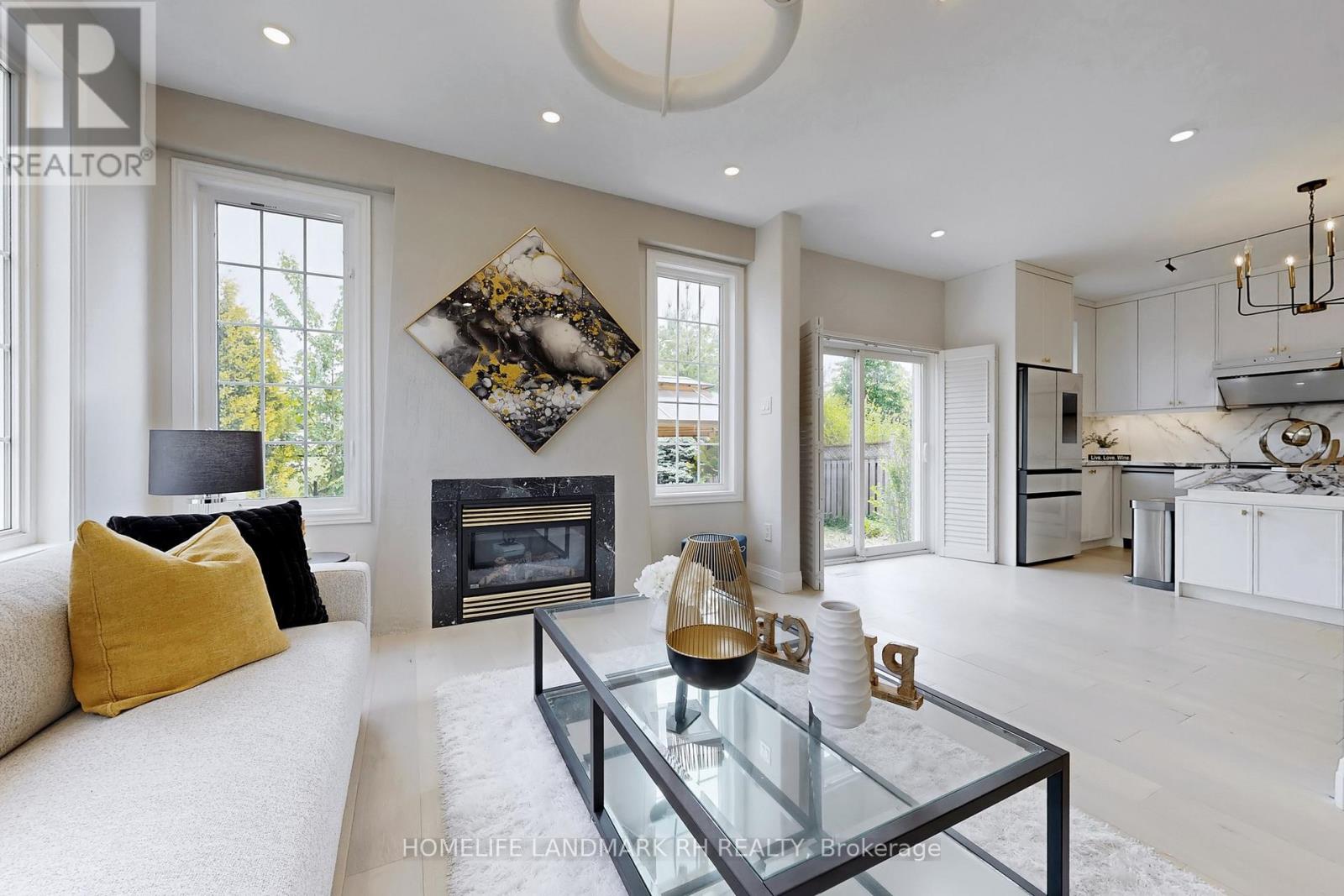 1 Mac Frost Way, Toronto, Ontario  M1X 2A7 - Photo 16 - E12195595