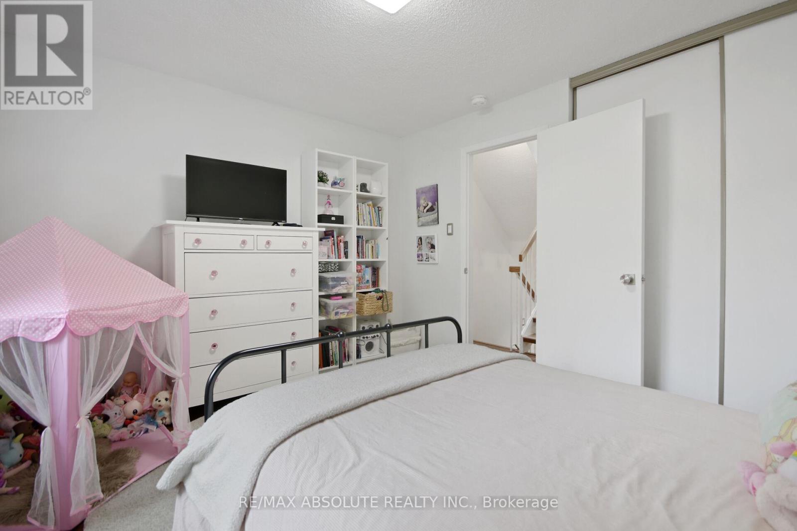 252 Bruyere Street, Ottawa, Ontario  K1N 5E6 - Photo 27 - X12195742