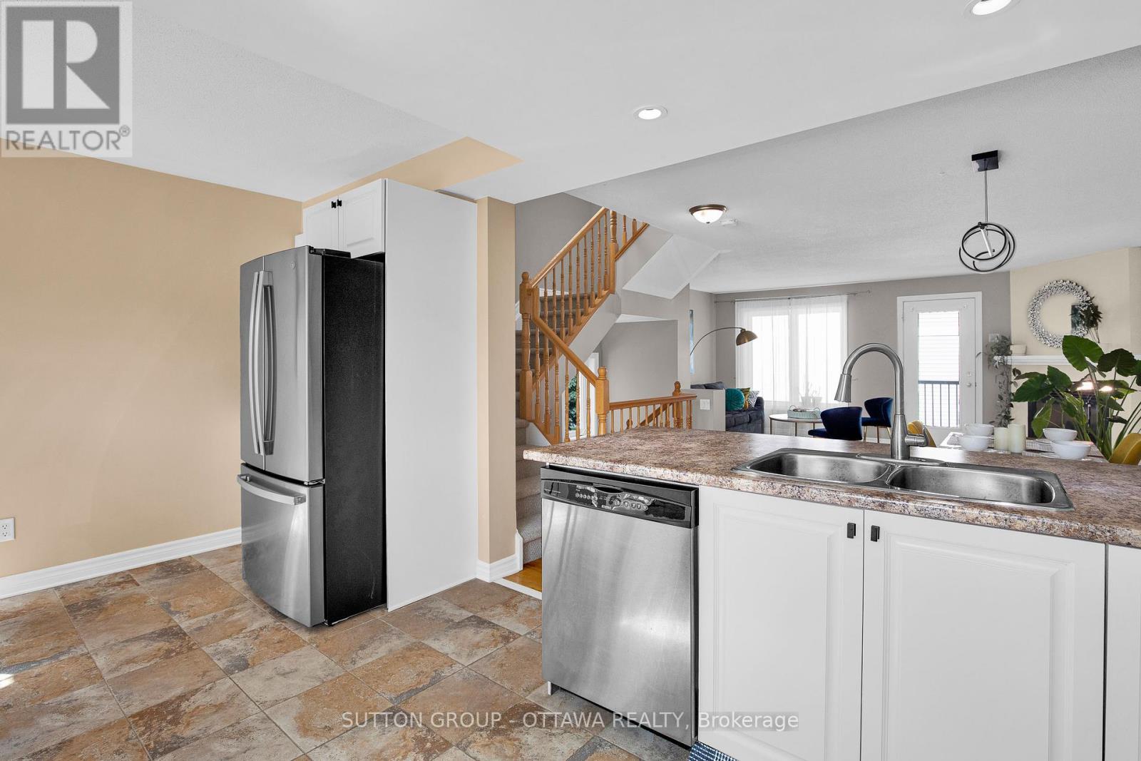 24g Steel Street, Ottawa, Ontario  K1J 6R3 - Photo 17 - X12195814