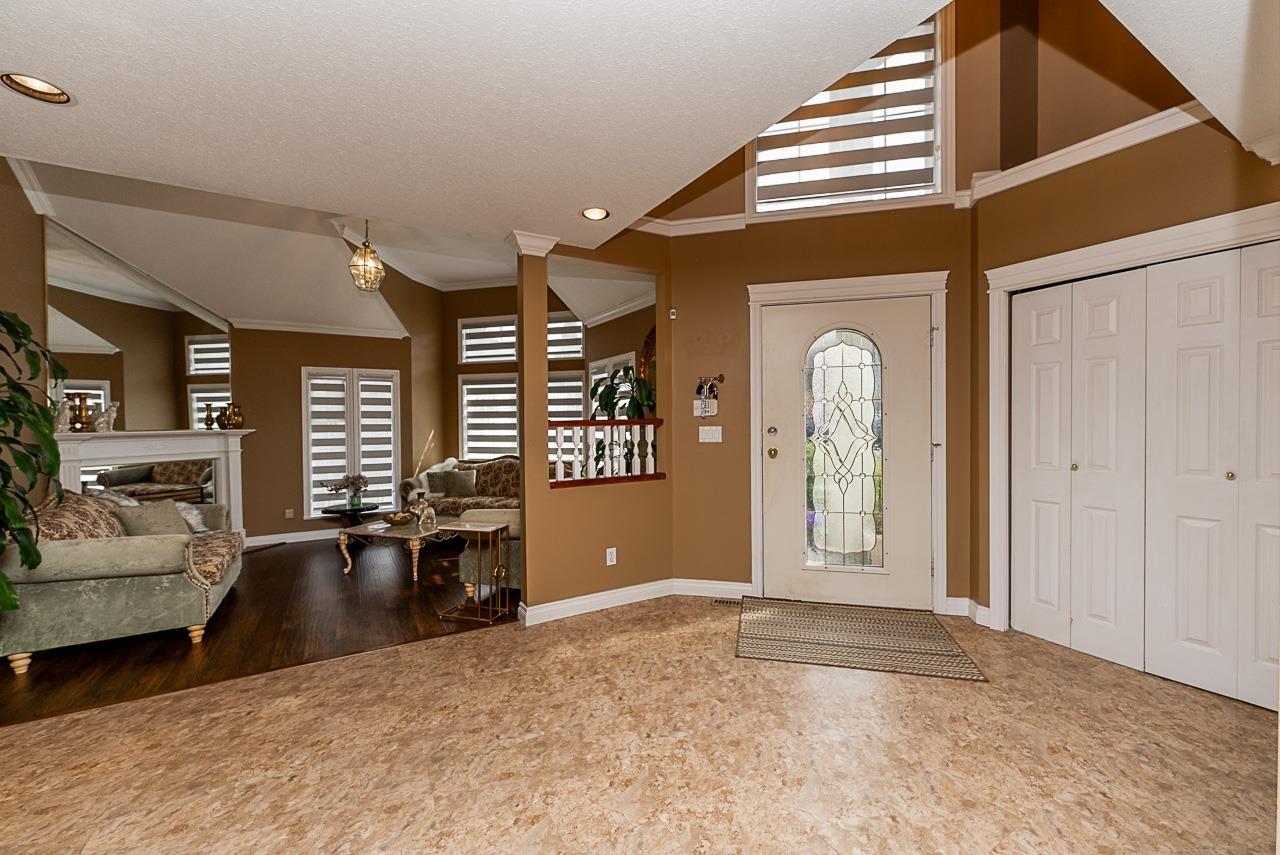 14168 85a Avenue, Surrey, British Columbia  V3W 2T4 - Photo 3 - R3010963