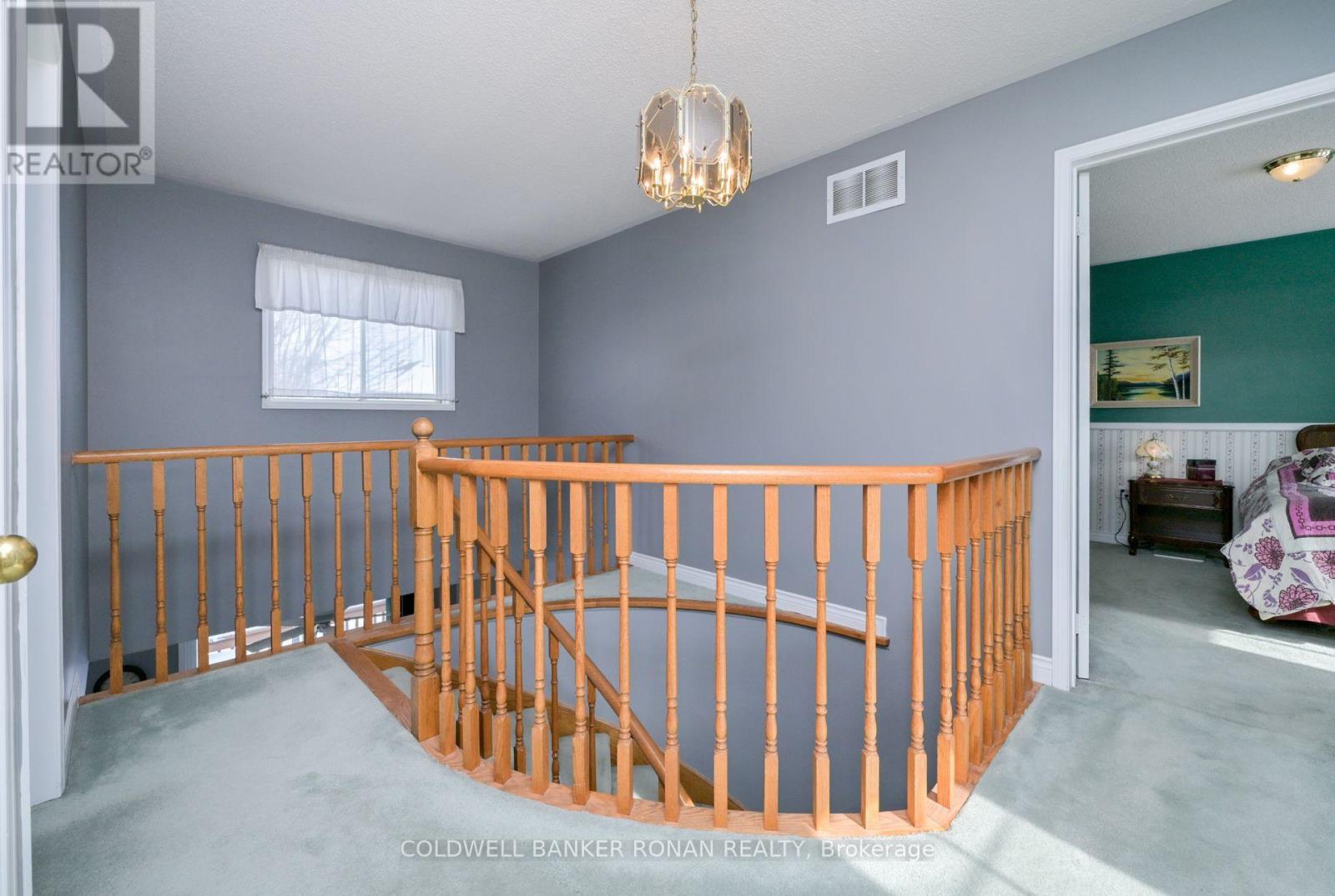 51 Darling Crescent, New Tecumseth, Ontario  L9R 1P7 - Photo 19 - N11996441