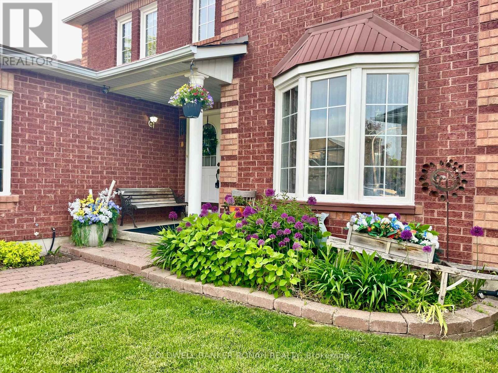 51 Darling Crescent, New Tecumseth, Ontario  L9R 1P7 - Photo 2 - N11996441
