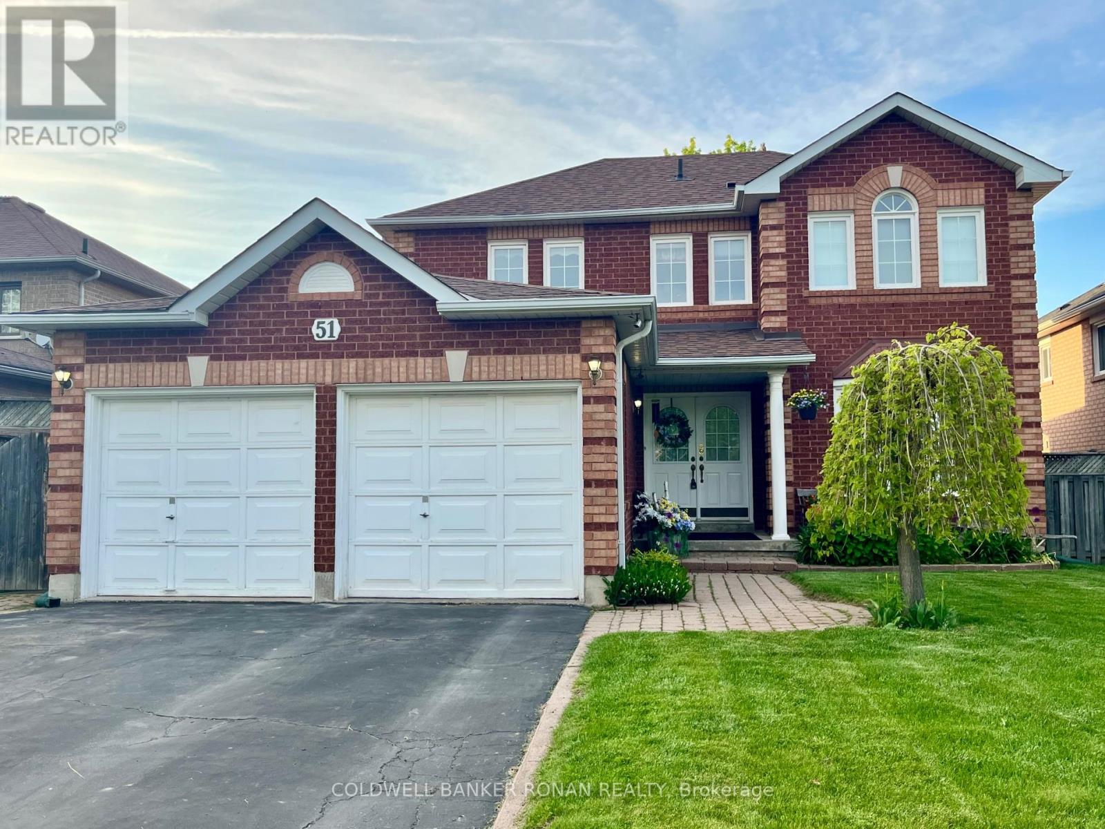 51 Darling Crescent, New Tecumseth, Ontario  L9R 1P7 - Photo 1 - N11996441