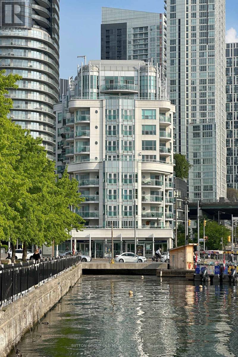 606 - 600 Queens Quay W, Toronto, Ontario  M5V 3M3 - Photo 2 - C12052118