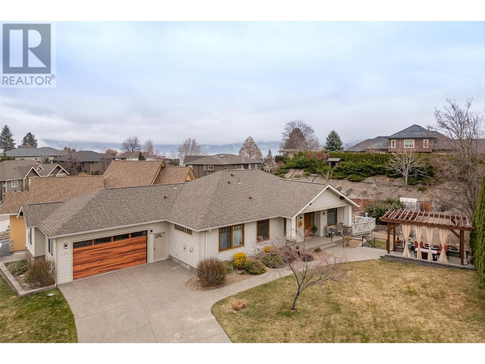 174 Jewell Place, Summerland, British Columbia  V0H 1Z4 - Photo 6 - 10350574