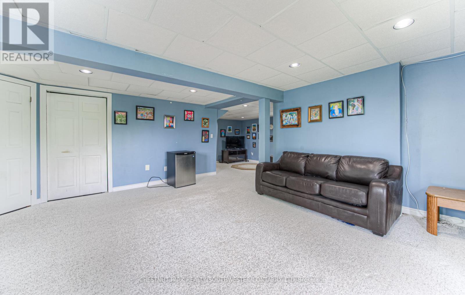 619 Westfield Drive, Waterloo, Ontario  N2T 2P2 - Photo 47 - X12195614
