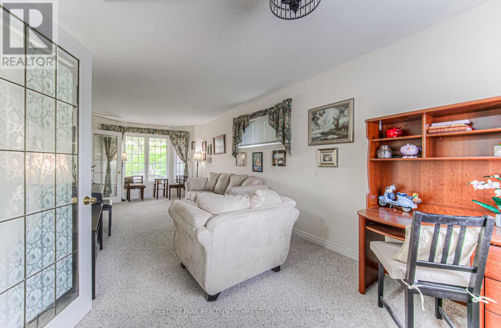 619 Westfield Drive, Waterloo, Ontario  N2T 2P2 - Photo 9 - X12195614