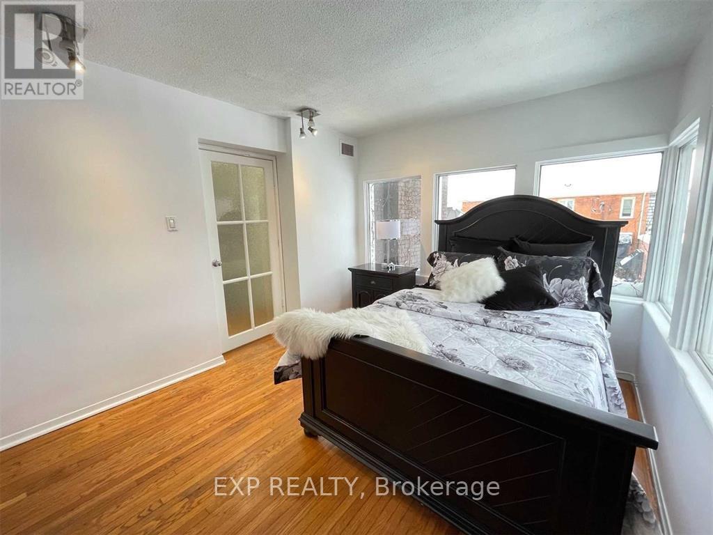 229 Locke Street S, Hamilton, Ontario  L8P 4B8 - Photo 23 - X12195653