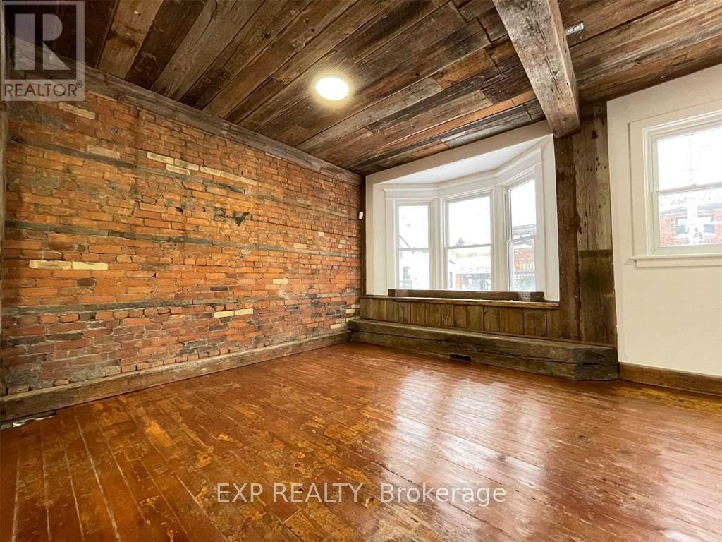 229 Locke Street S, Hamilton, Ontario  L8P 4B8 - Photo 7 - X12195653