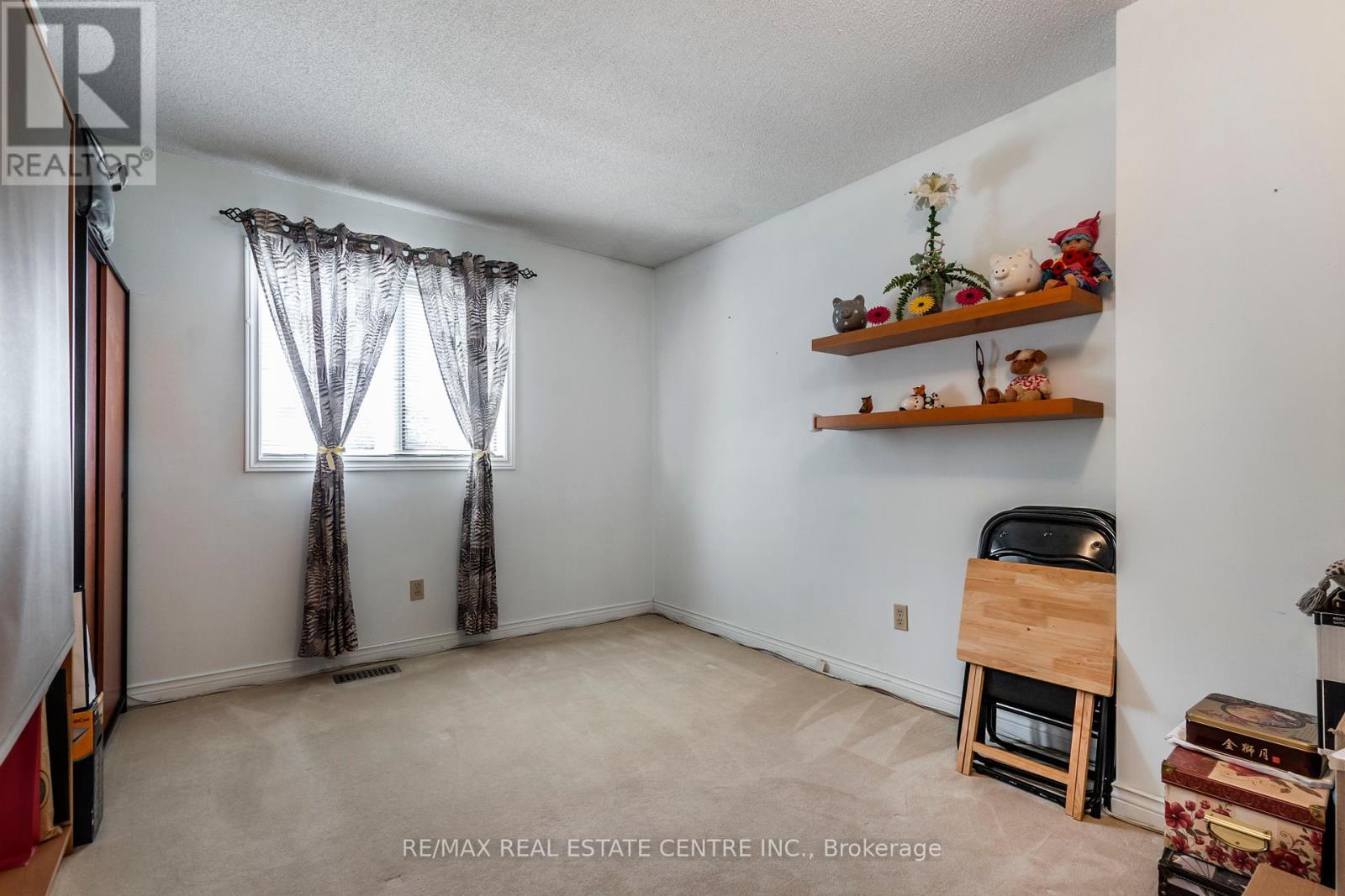 1241 Rose Street, Cambridge, Ontario  N3H 5K9 - Photo 15 - X12195661