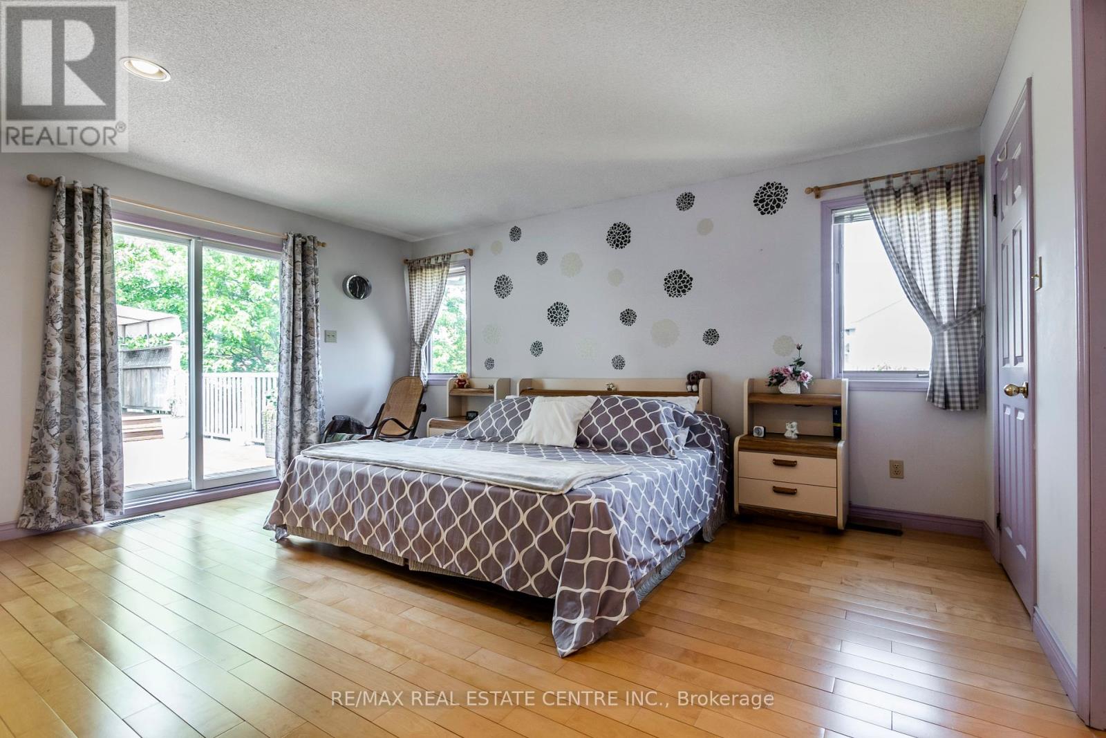 1241 Rose Street, Cambridge, Ontario  N3H 5K9 - Photo 20 - X12195661
