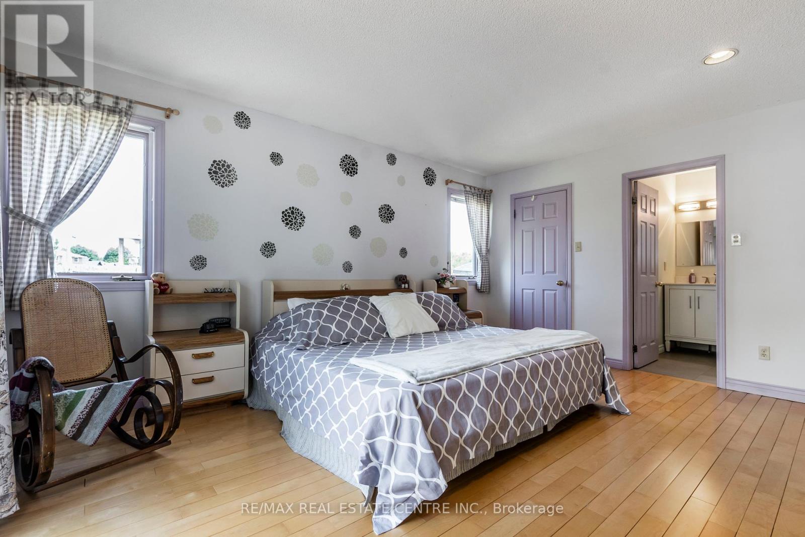 1241 Rose Street, Cambridge, Ontario  N3H 5K9 - Photo 21 - X12195661