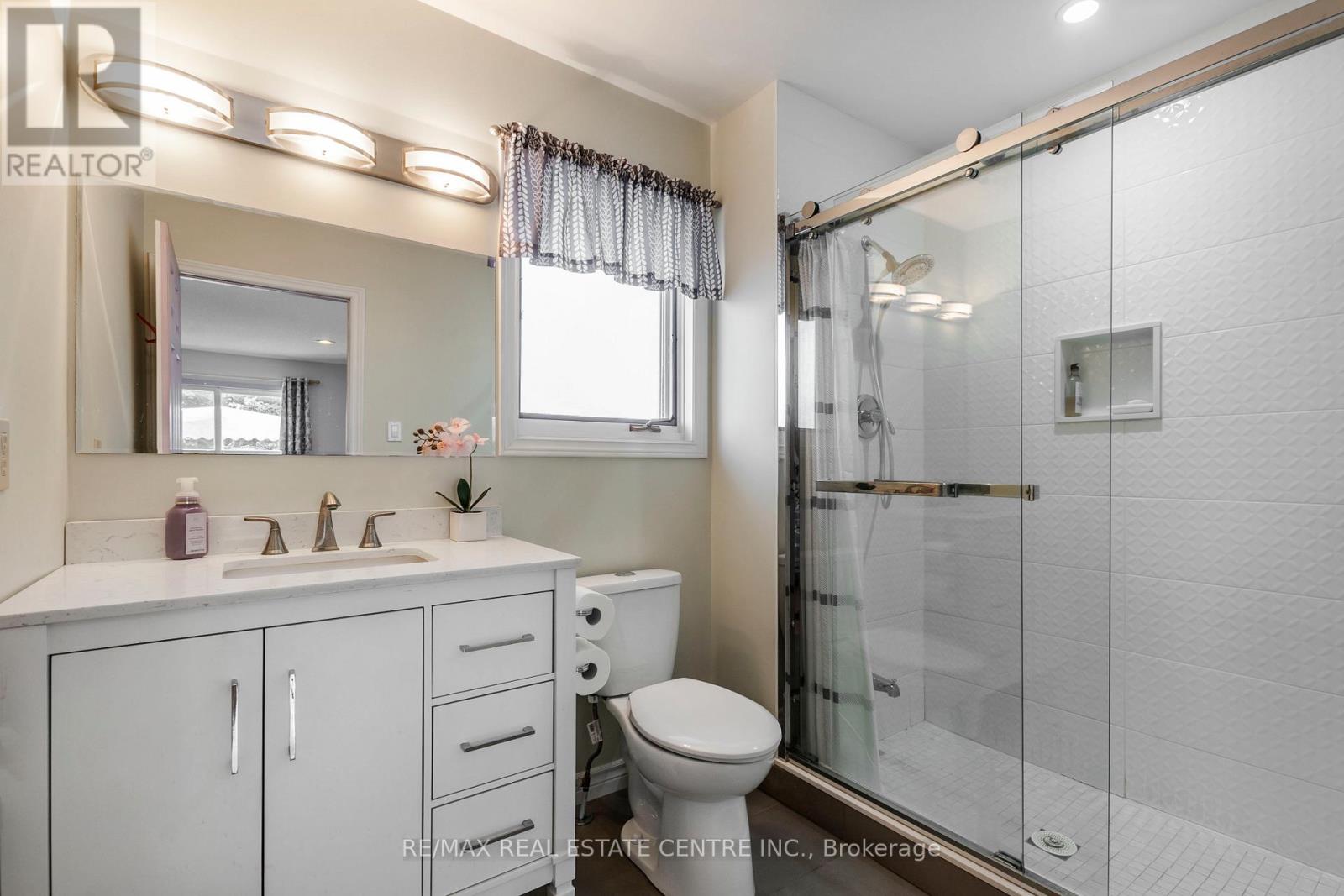 1241 Rose Street, Cambridge, Ontario  N3H 5K9 - Photo 23 - X12195661