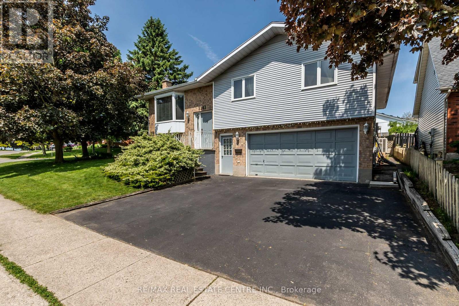 1241 Rose Street, Cambridge, Ontario  N3H 5K9 - Photo 3 - X12195661