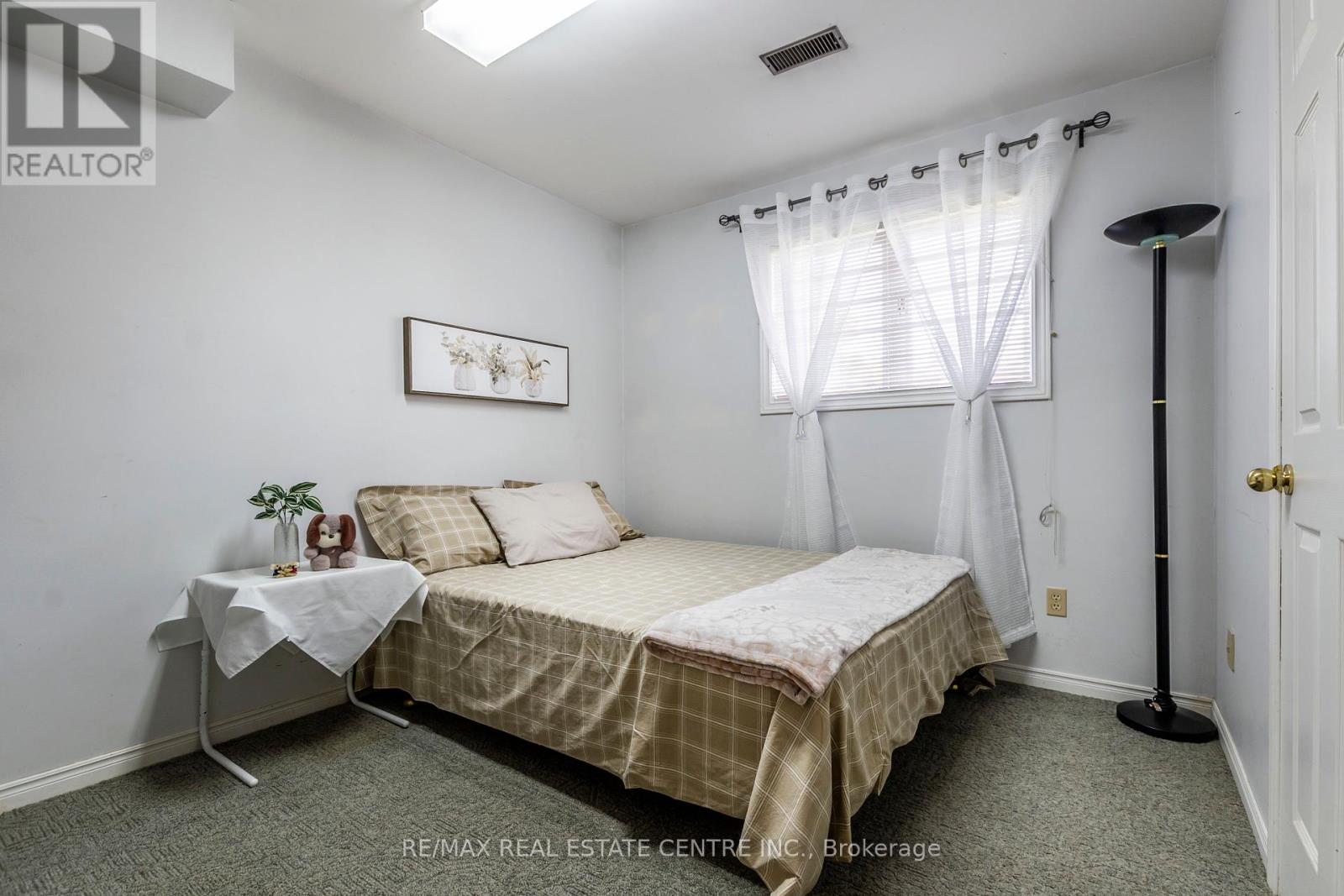 1241 Rose Street, Cambridge, Ontario  N3H 5K9 - Photo 33 - X12195661