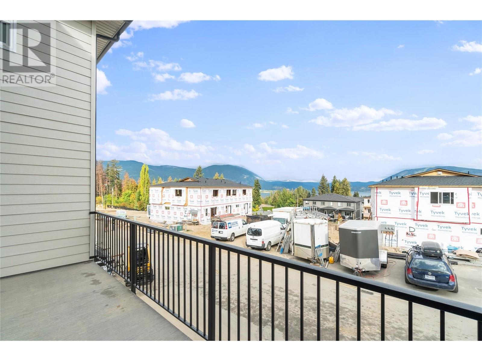 981 12 Street Se Unit# 36, Salmon Arm, British Columbia  V1E 2C8 - Photo 37 - 10350729