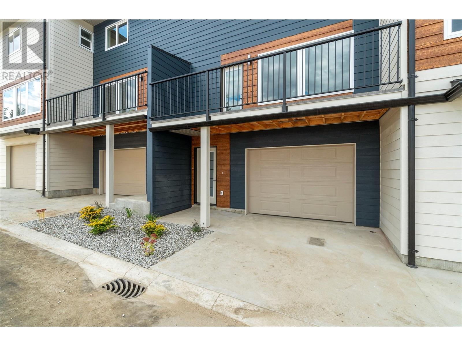 981 12 Street Se Unit# 37, Salmon Arm, British Columbia  V1E 2C8 - Photo 52 - 10350730