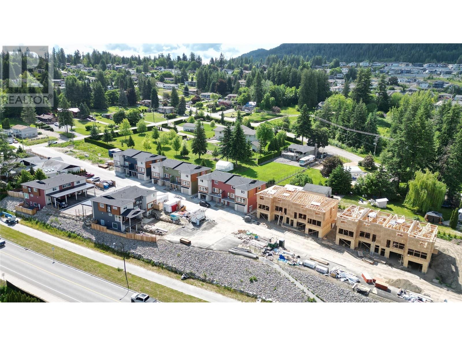 981 12 Street SE Unit# 37, Salmon Arm, British Columbia