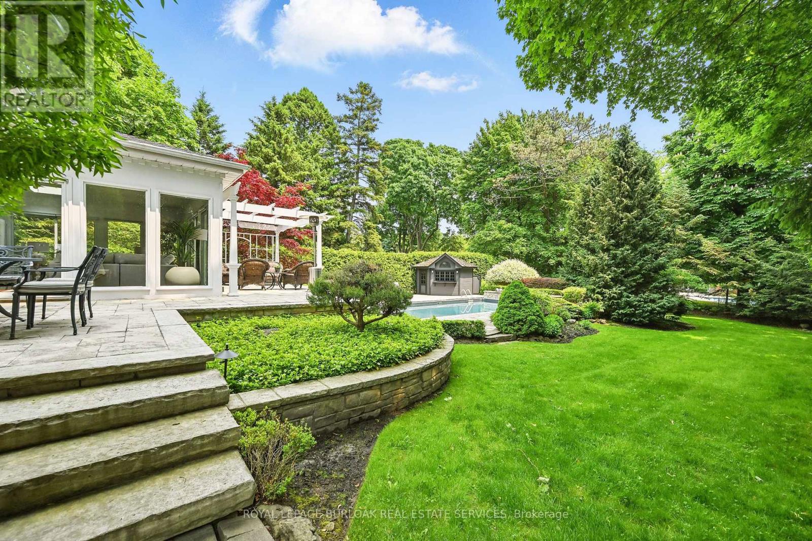 3020 First Street, Burlington (Roseland), Ontario  L7N 1C3 - Photo 42 - W12102928