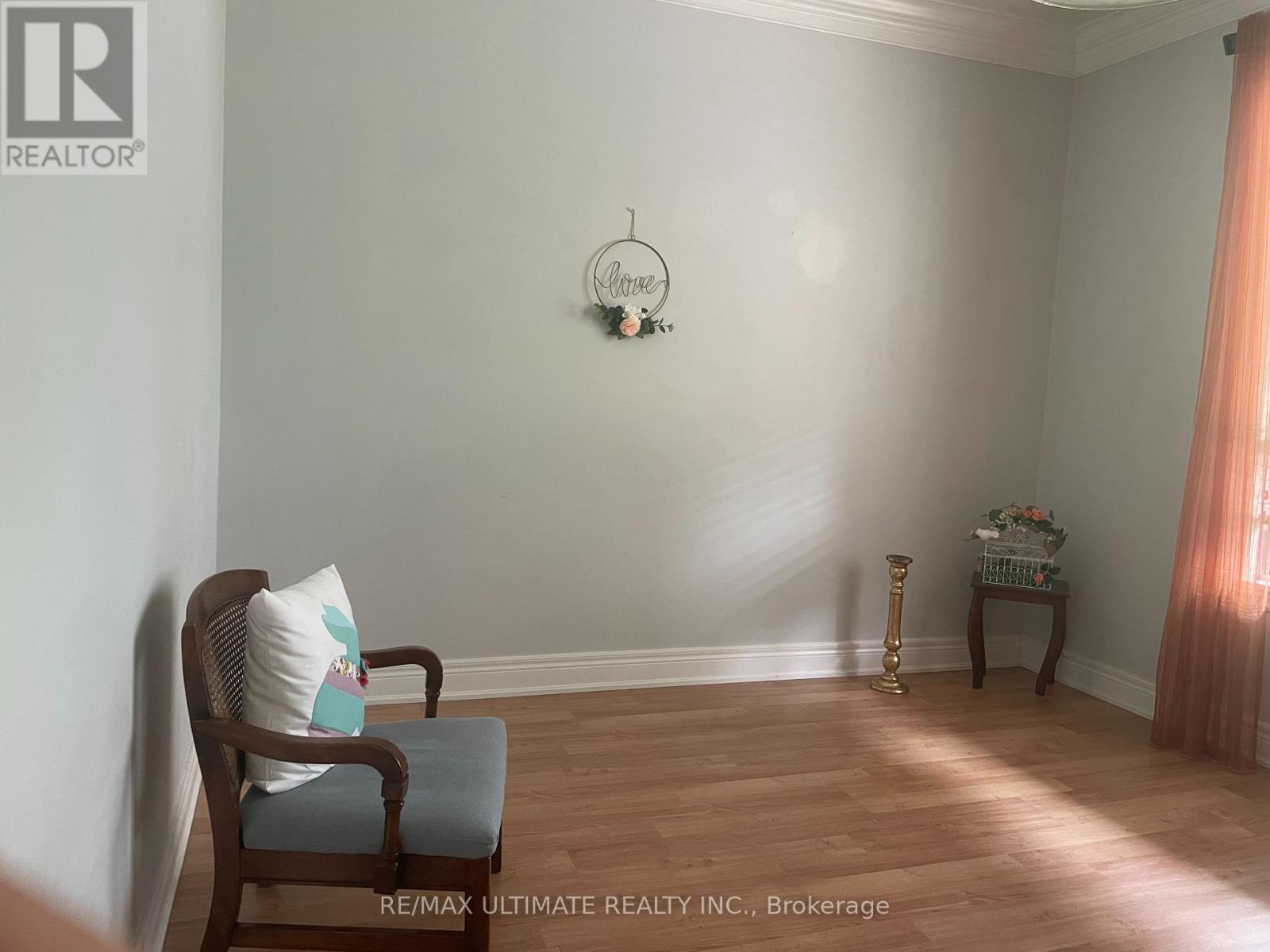 Main Floor - 110 Margueretta Street, Toronto, Ontario  M6H 3S3 - Photo 6 - C12194933