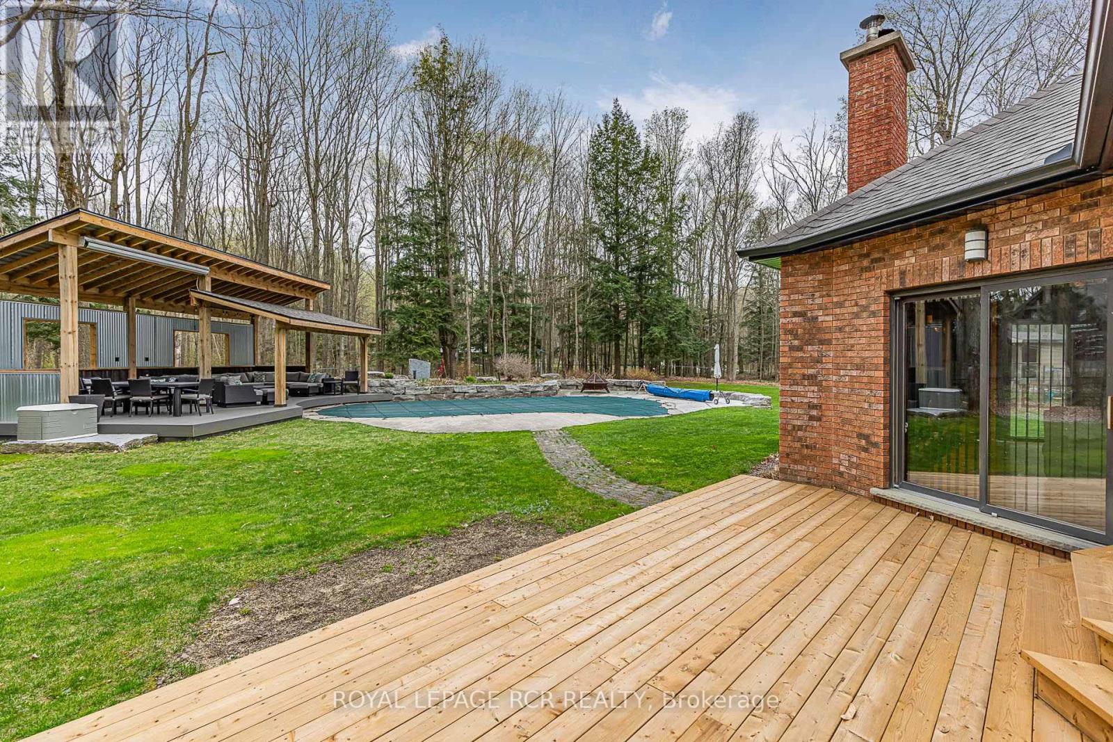 1 Beech Tree Lane, Whitchurch-Stouffville, Ontario  L4A 7X4 - Photo 38 - N12141958