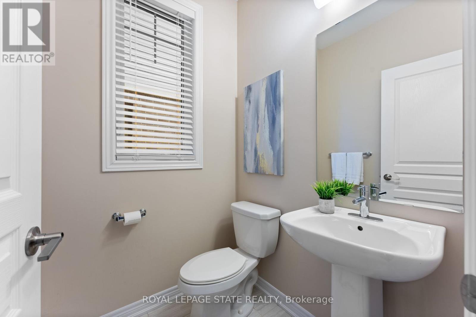 62 Waterview Lane, Grimsby, Ontario  L3M 0H2 - Photo 20 - X12144433