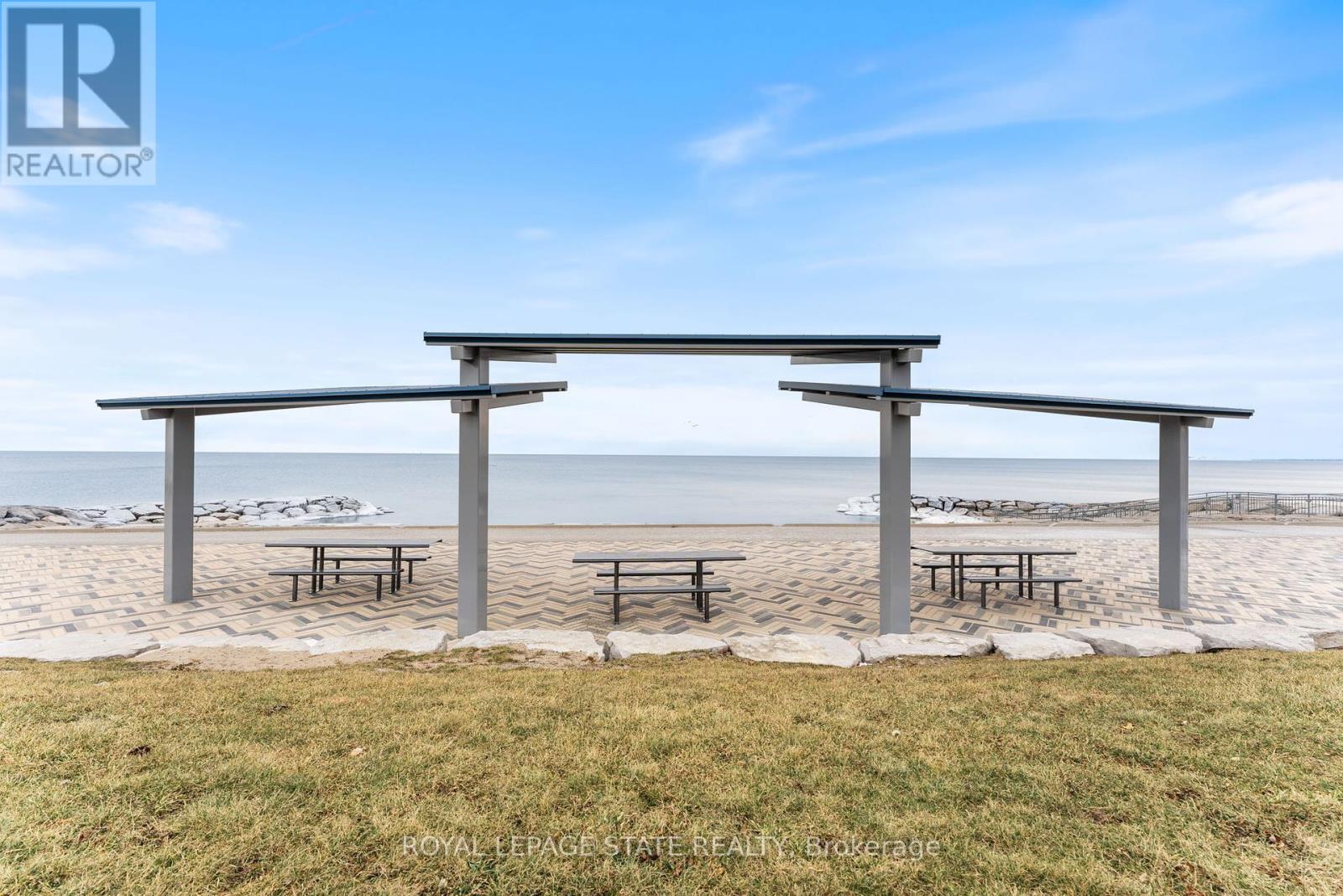 62 Waterview Lane, Grimsby, Ontario  L3M 0H2 - Photo 41 - X12144433