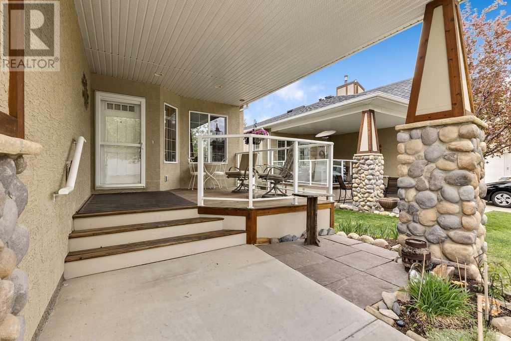 Property at 40 Rowland Lane image 2