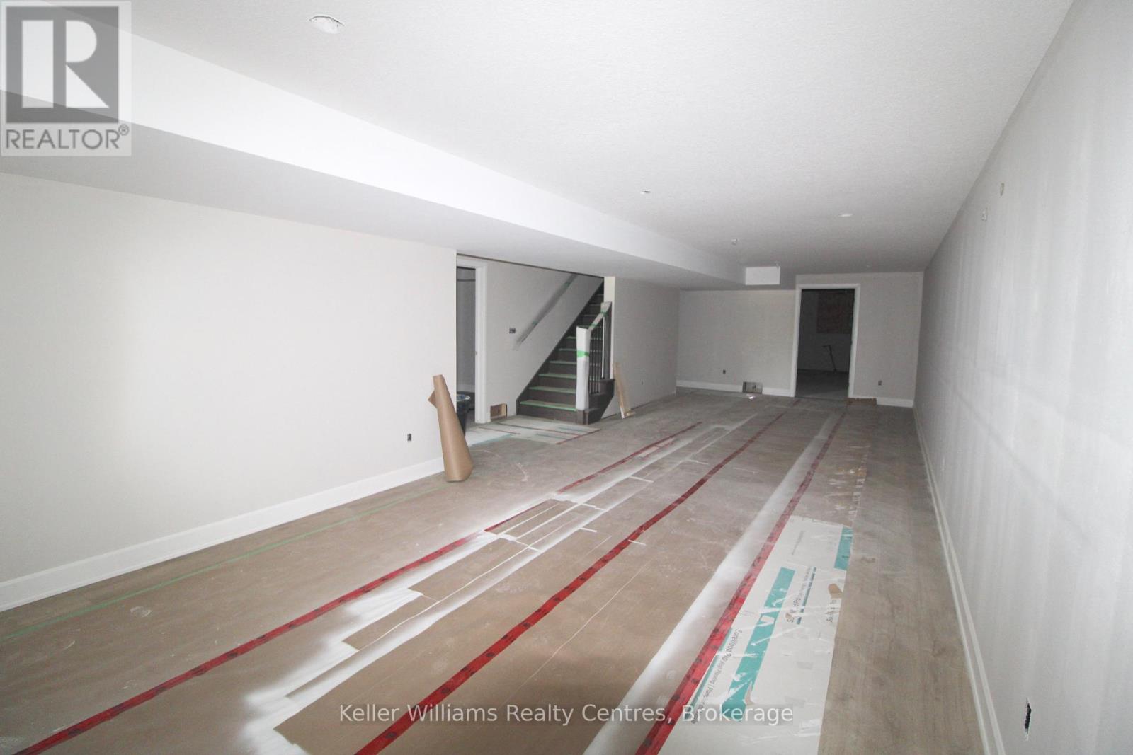 738 18th Street, Hanover, Ontario  N4N 0C7 - Photo 10 - X12061910