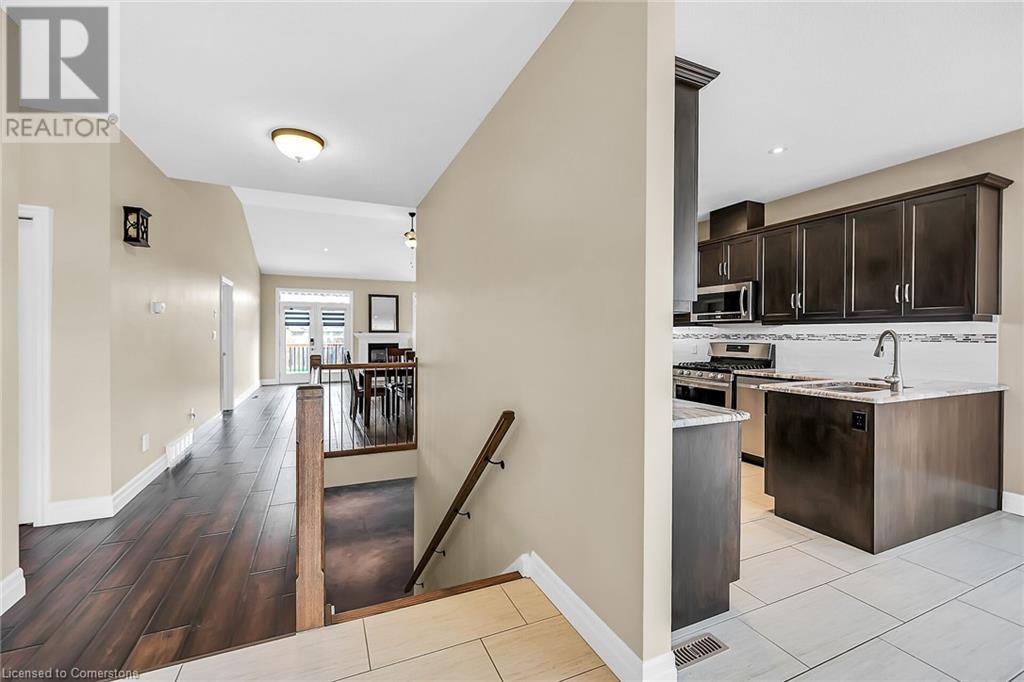 247 Munnoch Boulevard Unit# 24, Woodstock, Ontario  N4T 0K2 - Photo 6 - 40737311